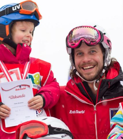 skilehrer-und-kinder.jpg